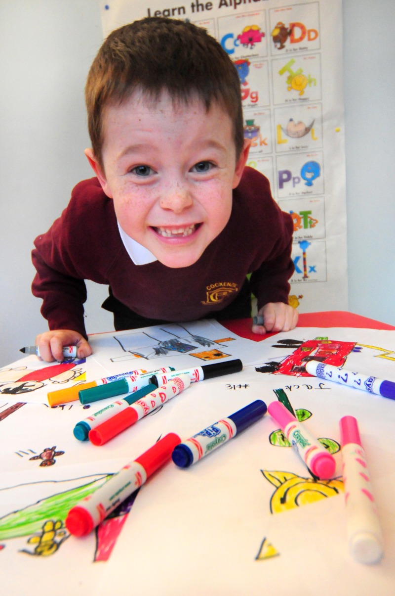 6 year old Jack raises £8000 in 11 days drawing pictures for YOU